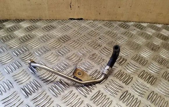 BMW 5 GT F07 Turbo turbocharger oiling pipe/hose 7808010