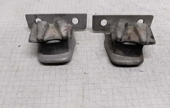 Volkswagen Transporter - Caravelle T5 Tailgate/trunk/boot lid buffer PA66GF30