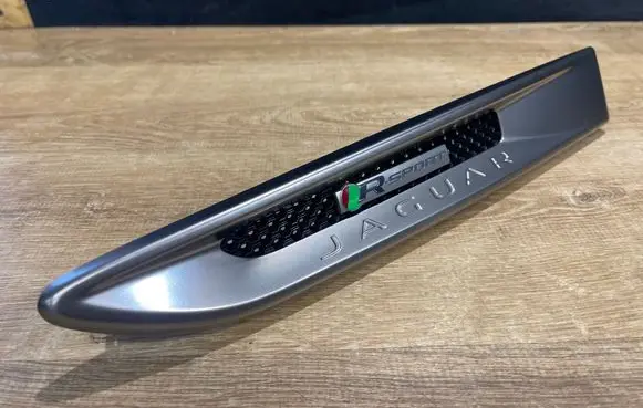 Jaguar F-Pace Fender trim (molding) HK83280B11A