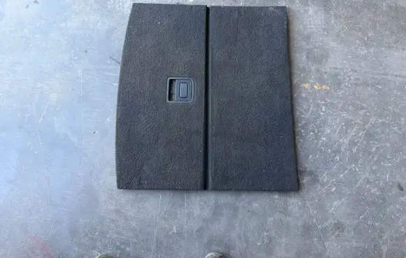 Hyundai i40 Trunk/boot floor carpet liner A051016