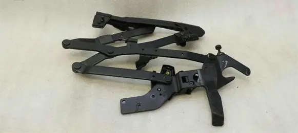 Mercedes-Benz SL R230 Tailgate/trunk/boot hinge A2307500251