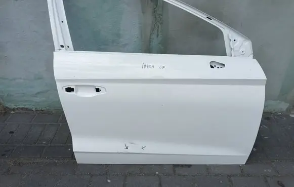Seat Ibiza V (KJ) Front door 6F0831312
