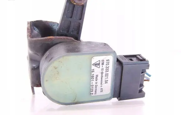 Porsche Cayenne (9PA) Headlight/headlamp level sensor 97033302104