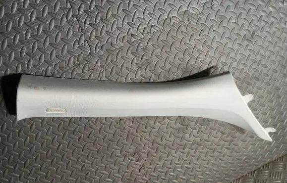 BMW 5 GT F07 (A) pillar trim 9137196