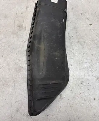 BMW 7 E65 E66 Air filter box cover 7789109