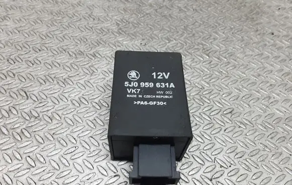Skoda Fabia Mk2 (5J) Other relay 5J0959631A