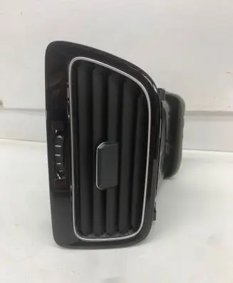 Volkswagen Golf VII Dashboard side air vent grill/cover trim 5G1819704 5G1819248B 5G1819710