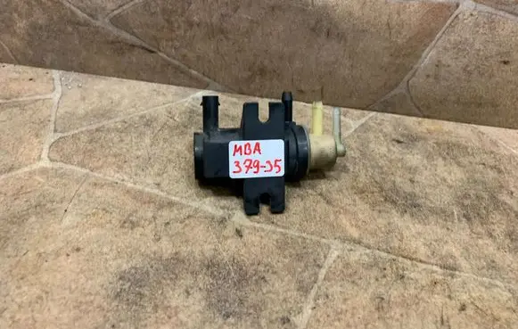 Mercedes-Benz C W204 Turbo solenoid valve A0091533128