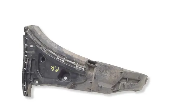 Volvo XC90 Front bumper mounting bracket 30698128