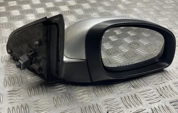Opel Signum Front door electric wing mirror 352128