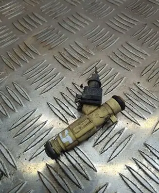 Porsche Boxster 986 Fuel injector 0280156053