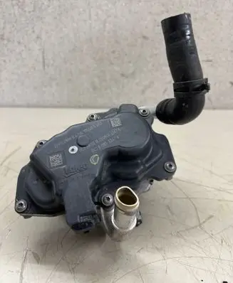 Seat Leon (5F) EGR valve 04L131501S V29062884B DC2808733476