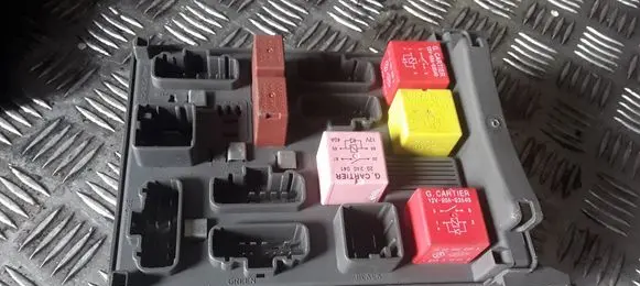 Renault Laguna II Comfort/convenience module 8200283811