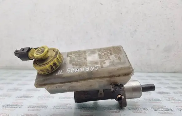 Volkswagen Sharan Master brake cylinder 7M1611303