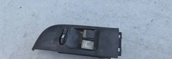 Honda Logo Electric window control switch M15846