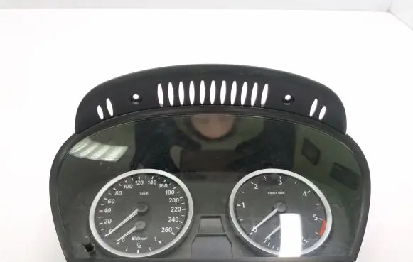 BMW 5 E60 E61 Speedometer (instrument cluster) 6958600 6934312