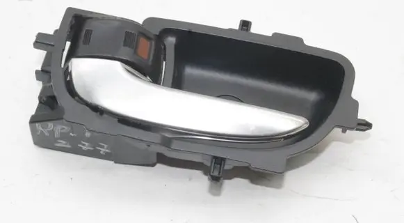 Toyota Auris E180 Front door interior handle 692060D270