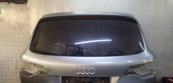 Audi Q7 4L Tailgate/trunk/boot lid 