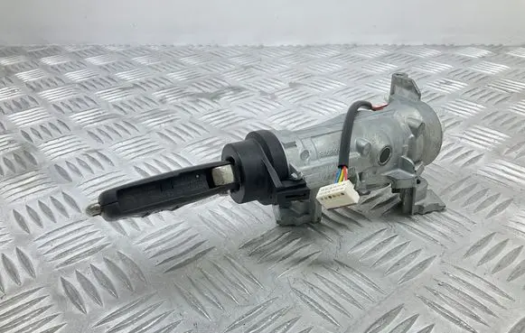 Volkswagen Scirocco Ignition lock 5K0905865 5K0837202AD 1K0905851B
