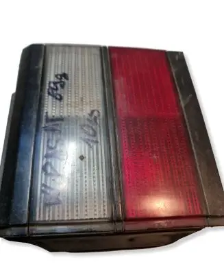 Volkswagen PASSAT B3 Tailgate rear/tail lights 333945108