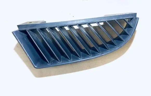 Mitsubishi Colt Front bumper lower grill mn127773