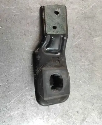 Jaguar F-Pace Radiator mount bracket T4A37064