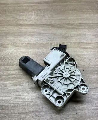 Opel Signum Rear door window regulator motor 106155102 1137328066 0536007701