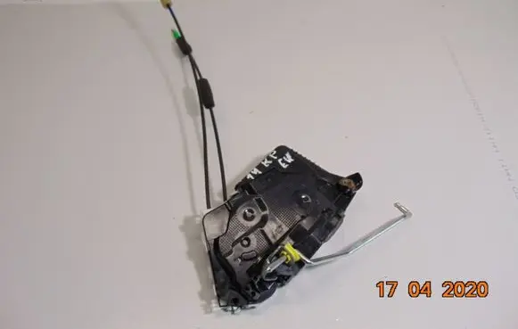 Toyota Prius (XW30) Front door lock