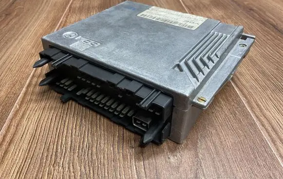 Mercedes-Benz S W140 Engine control unit/module ECU 1405453232 A1405453232