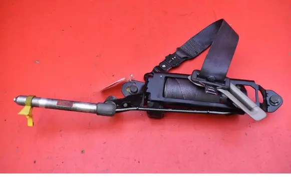 Volvo S60 Front seatbelt 8665868