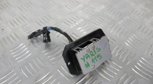 Toyota Yaris Heater blower motor/fan resistor