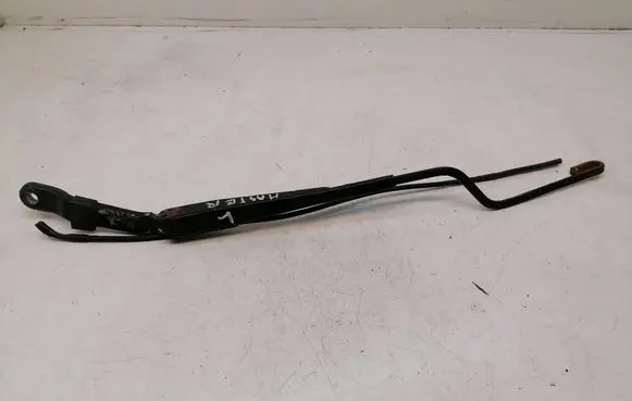 Renault Master II Front wiper blade arm 56671858