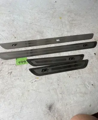 Volkswagen PASSAT B6 sill trim set (inner) 