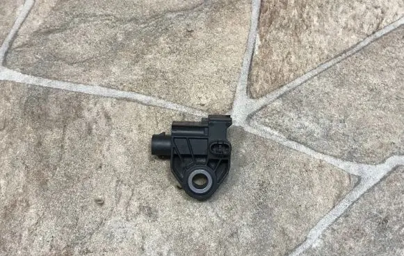 BMW 5 G30 G31 Airbag deployment crash/impact sensor 9341546