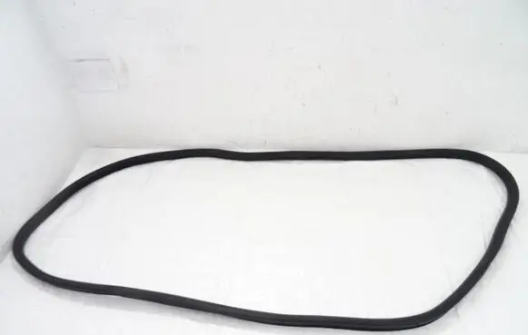 Citroen Berlingo Front door rubber seal 