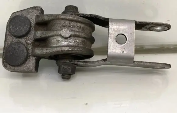 Volvo S60 Gearbox mount