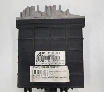 Volkswagen Sharan Engine control unit/module 021906256P 26SA463 0261204266