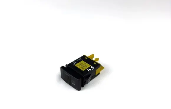 Fog light switch
