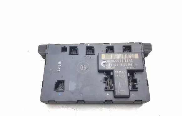 Mercedes-Benz C W203 Door control unit/module 2038201585 K719