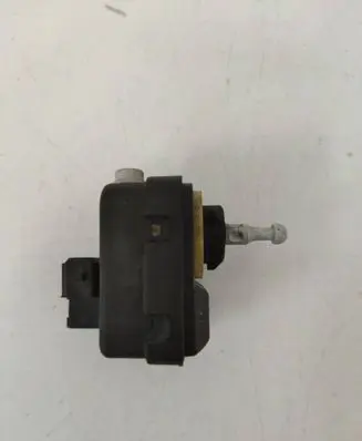 Nissan Note (E11) Headlight level adjustment motor 89028944