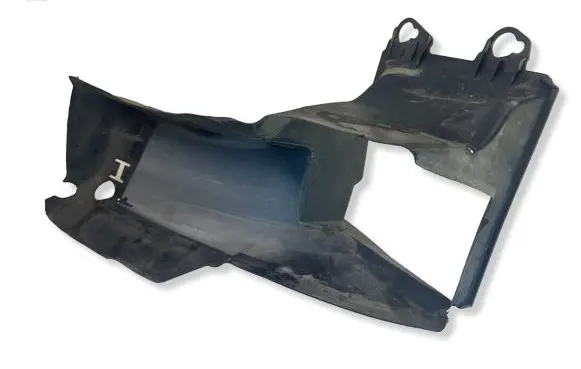 Audi A6 S6 C6 4F Intercooler air channel guide 4F0145333E