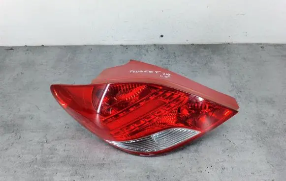 Rear/tail lights