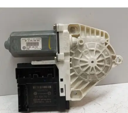 Volkswagen Golf V Front door window regulator motor 1K0959792C F005S00152 1K4837402E