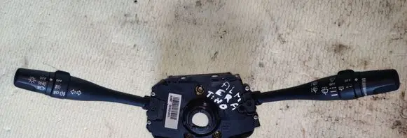 Nissan Almera Tino Indicator stalk 5403504029F0