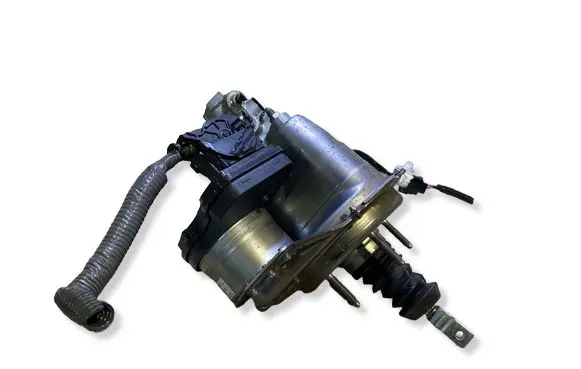 Toyota Yaris Cross Clutch master cylinder 472100D090 0801250 0204N01926