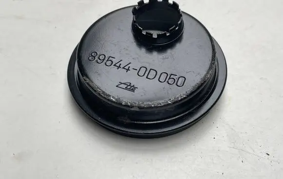 Toyota Yaris Rear glass lock/latch W407 895440D050