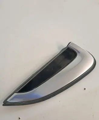 BMW X2 F39 Rear side glass trim 7428124 64346553 7428288