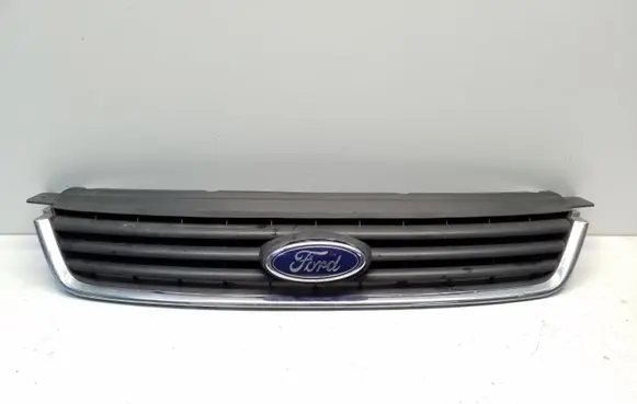 Ford Kuga I Front bumper upper radiator grill 8V41R7081A