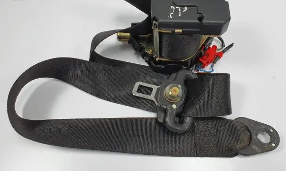 Smart ForTwo I Front seatbelt 0000862V029