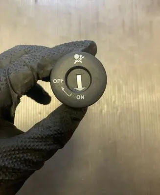 Nissan Qashqai+2 Passenger airbag on/off switch 25585BC600